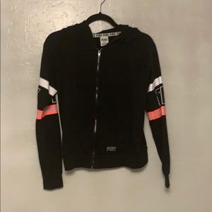 VS Pink Zip-up hoodie, in really good shape 😁